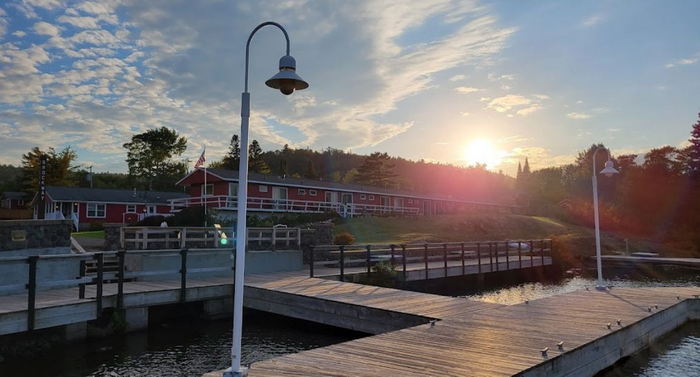 Bella Vista Motel - Web Listing (newer photo)